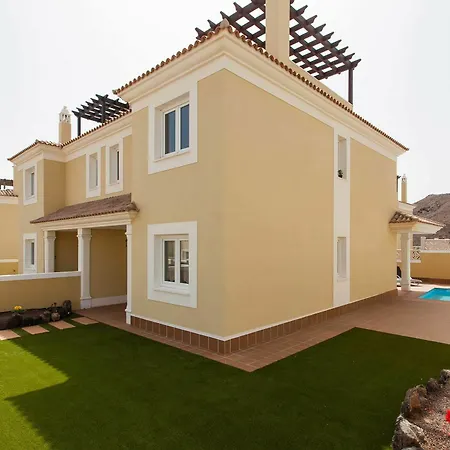 Golden Park By Vacanzy Collection Corralejo