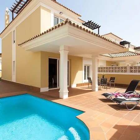 Villa Golden Park By Vacanzy Collection *