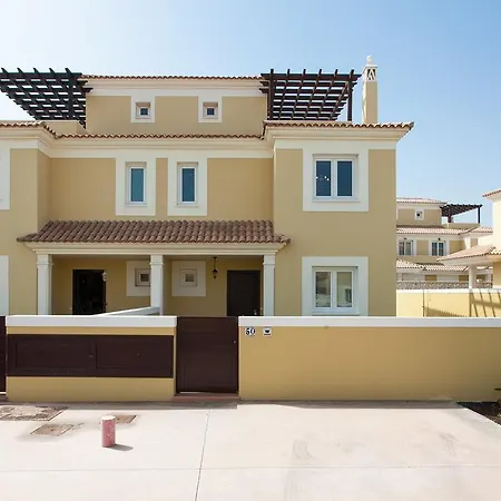 Villa Golden Park By Vacanzy Collection *