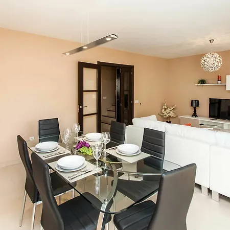 Villa Golden Park By Vacanzy Collection Corralejo